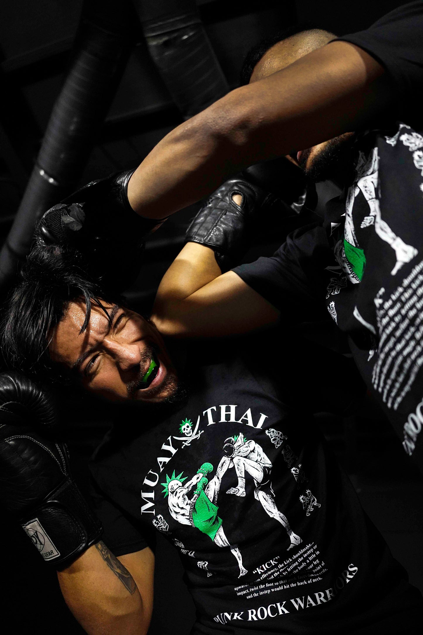 "The Kick" T-Shirt - Monochrome